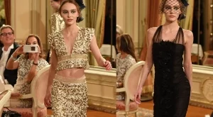 Лили-Роуз Деп и Кара Делевин дефилираха за Chanel