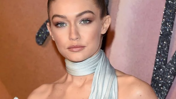 Джиджи Хадид има проблеми с щитовидната жлеза