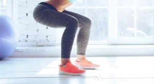 5 причини редовно да правите клекове