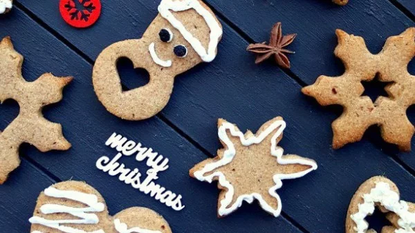 Джинджифилови пълнозърнести коледни меденки