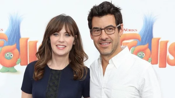 Зоуи Дешанел очаква второ дете