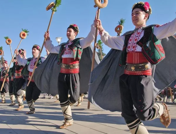 Ямбол е домакин на традиционния коледарски празник