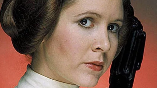 Кари Фишър от "Междузвездни войни получи тежък инфаркт