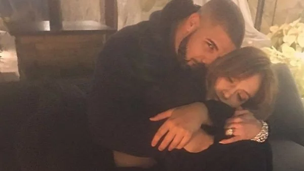 Връзката между Джей Ло и Дрейк просто рекламен трик?