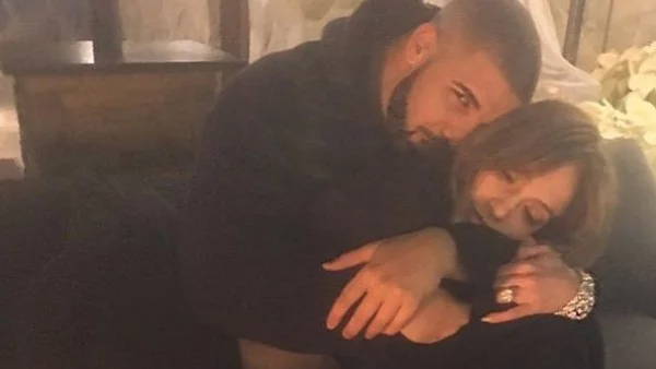 Дрейк зарадва Джей Ло с щедър подарък 