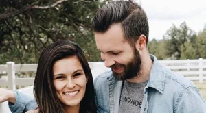 Този мъж ще ви каже защо не е скучно да обичате само една жена