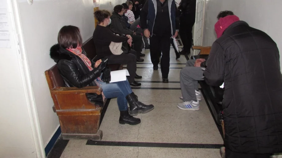 Болните от грип намаляват, но не подценявайте опасността