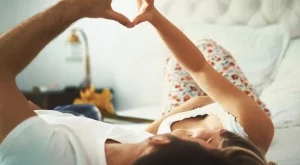 Защо най-добрите връзки са между две разбити сърца