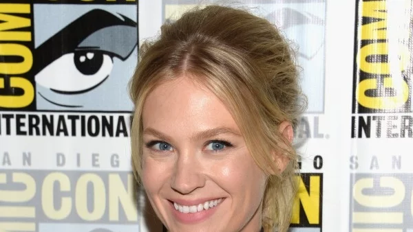 Дженюъри Джоунс: Не съжалявам, че съм самотна майка