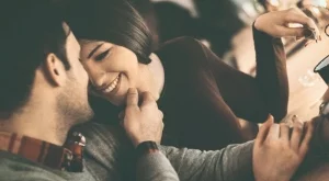 Ако приятелят ви прави тези 11 неща, омъжете се за него