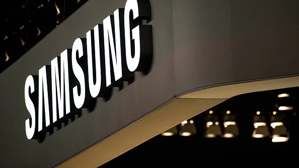 Samsung влага милиарди в OLED бизнеса 