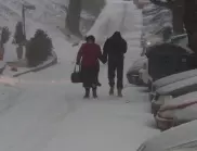 Сняг и виелици блокираха пътища в Румъния 