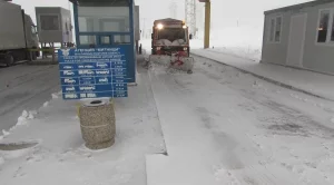 Превозвачи се оплакват от значителни загуби заради зимната блокада