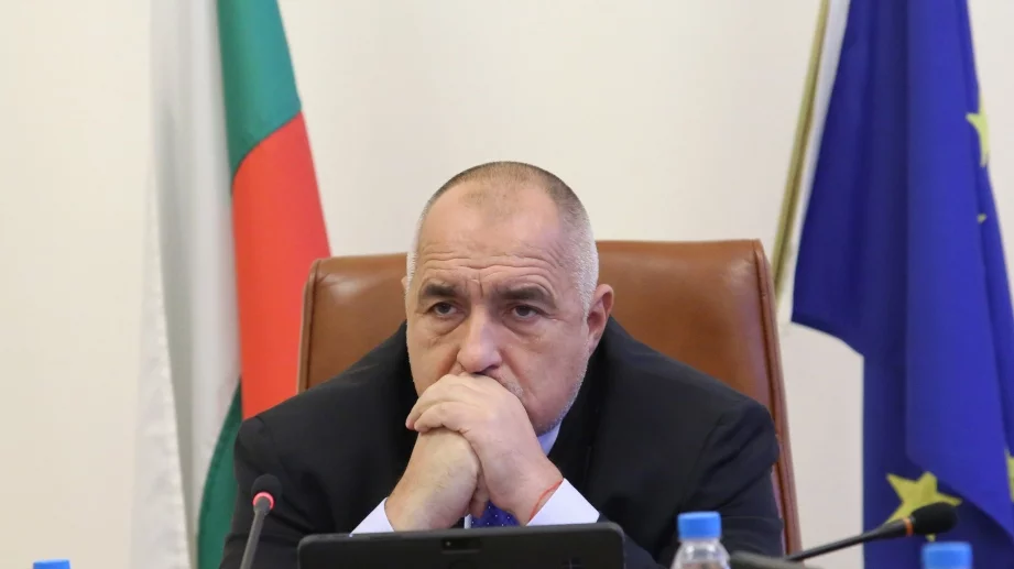 Нито стотинка парични дарения в отчетите на ГЕРБ и ДПС