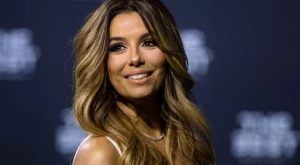 Ева Лонгория е обсебена от Ед Шийрън