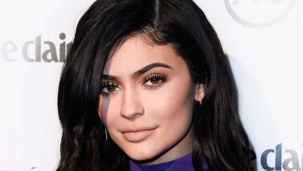 Кайли Дженър е бременна