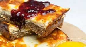 Мързелива баница от сух хляб