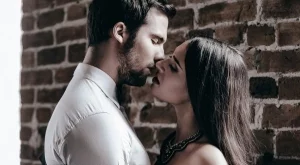 10 признака, че има химия между вас