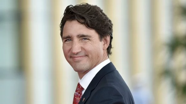 Всички луднаха по младия Джъстин Трюдо  (снимки)