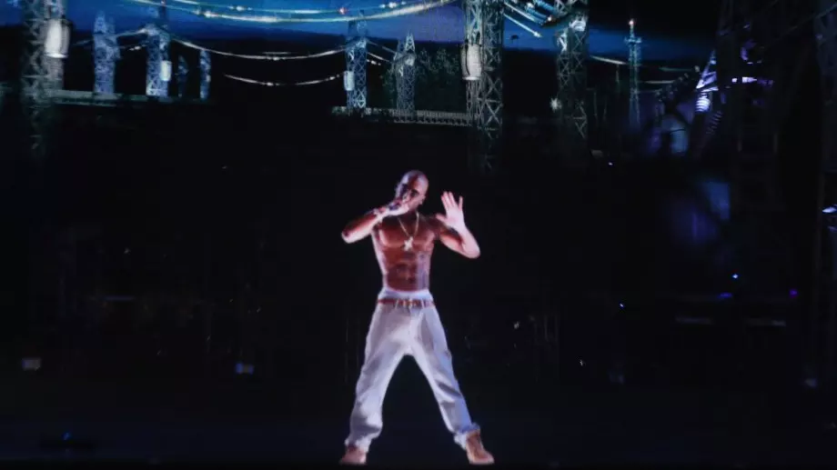 Пръстен на 2Pac бе продаден за 1 милион долара