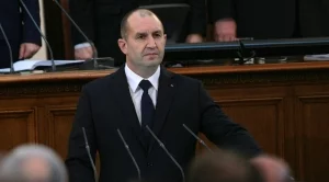 Президентът Радев обяви кои ще са служебните министри 