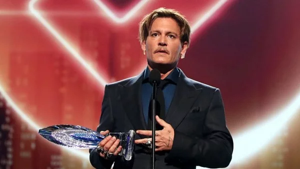 Джони Деп благодари на феновете за подкрепата при развода