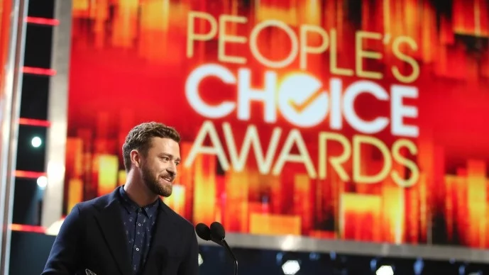 Бляскава вечер по холивудски на раздаването на People's Choice Awards 2017 (СНИМКИ)