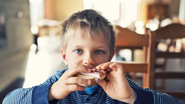 Решението на често срещани проблеми на децата с храната