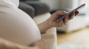 7 неща, които бременните не трябва да постват онлайн