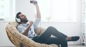 Най-добрите слушалки за работа, спорт, музика, игри и още