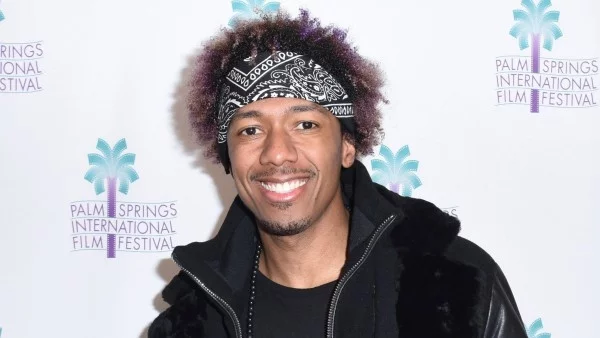 Ник Кенън сподели снимка на Ким Кардашиян, на която е неузнаваема