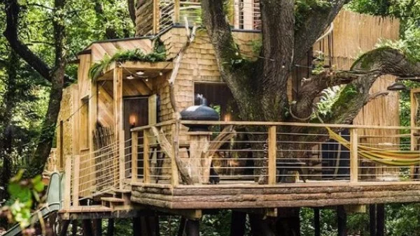 Определено бихте живели в тази къща на дърво