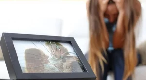 Как да преодолееш раздялата по-лесно според зодията му