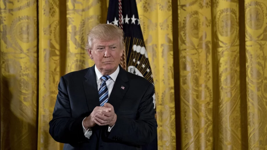 А ако Тръмп преследва таен план? 