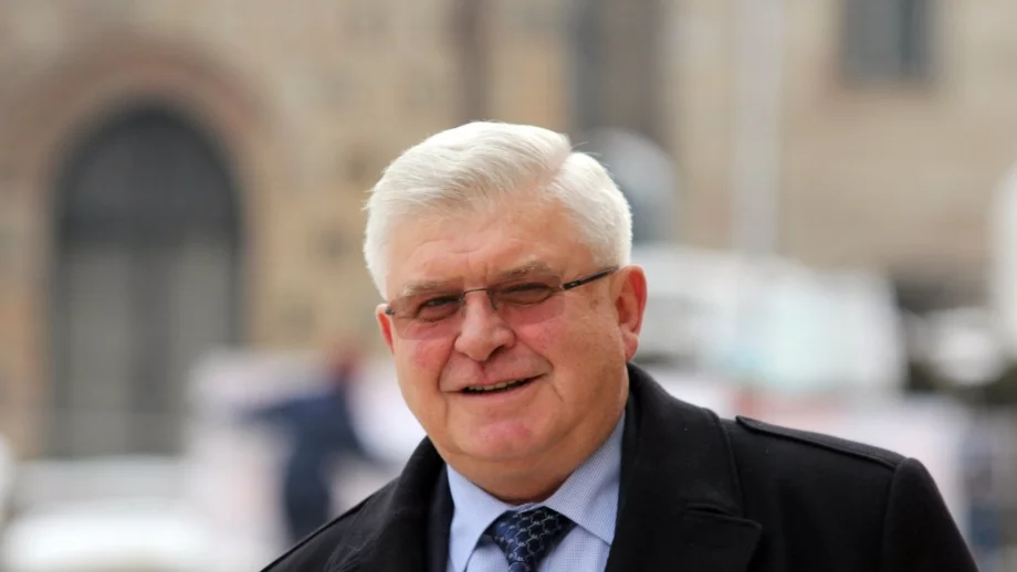 Възможно е Кирил Ананиев да поеме здравното министерство 
