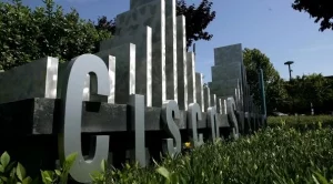 Cisco купи компания за бизнес софтуер