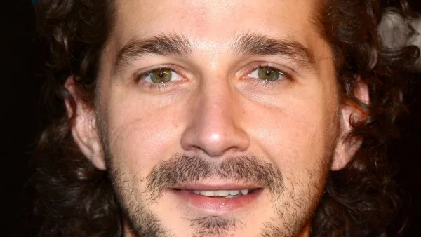 Арестуваха Шая Лебьоф на протест срещу Тръмп