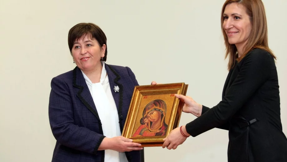 Ангелкова: Приходите от туризъм ще надхвърлят 6,3 млрд. лева