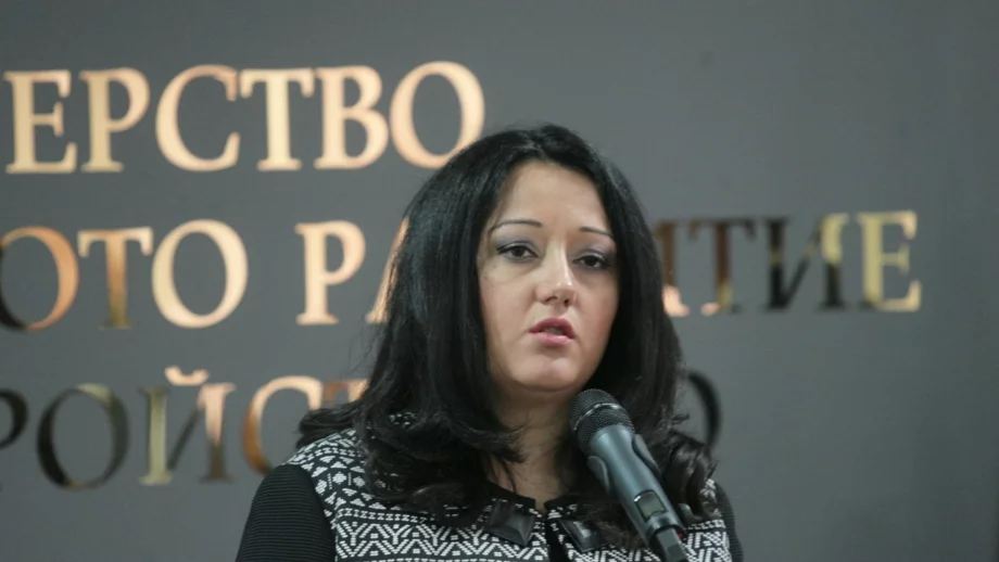 Павлова: Трябва да спрем да споменаваме думата "корупция"