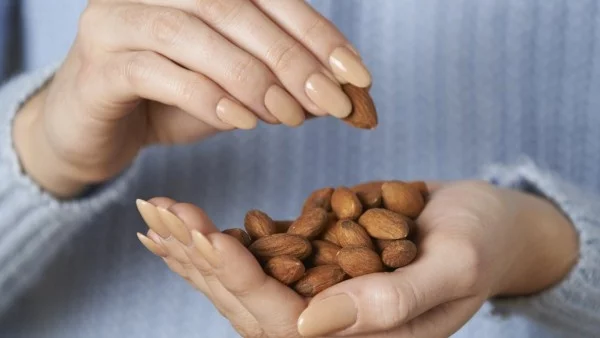 Храни, които всяка жена да яде за добър хормонален баланс