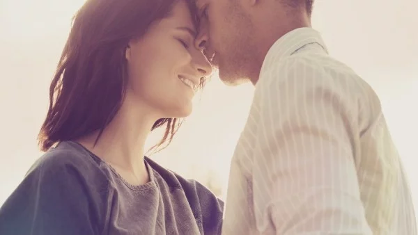 Направете тези 20 обещания и връзката ви ще бъде неразрушима