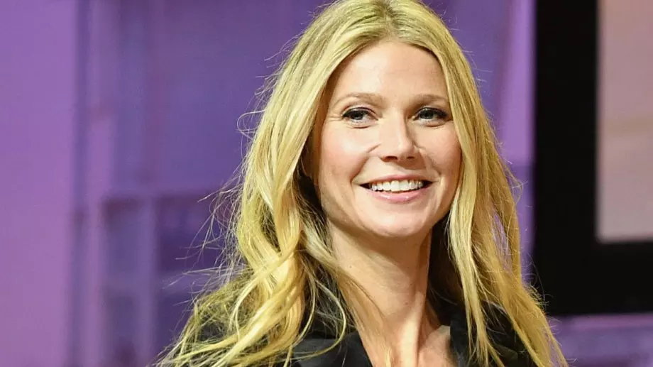 Гуинет Полтроу показа порасналия си син (СНИМКА)