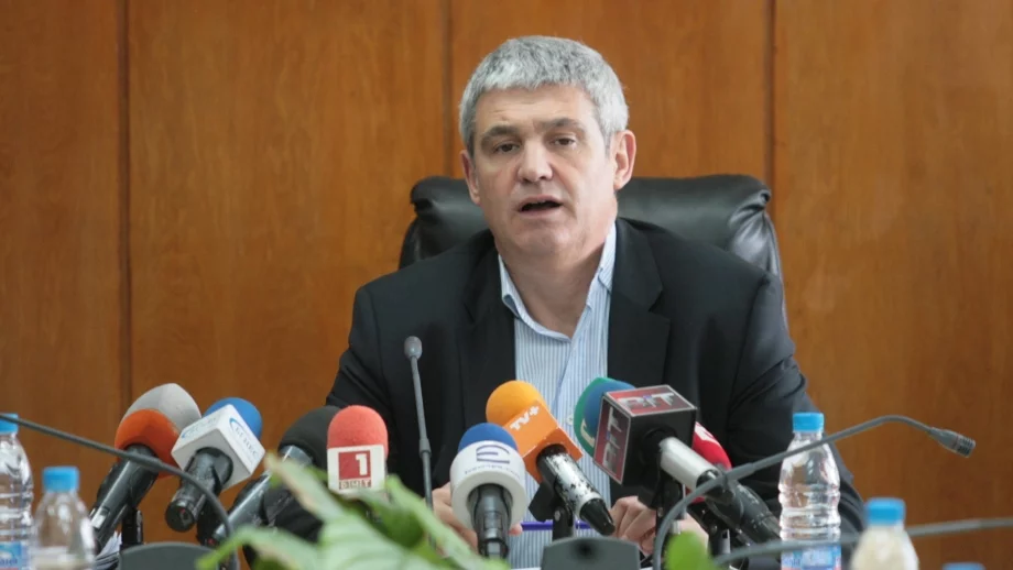 КНСБ поиска необлагаем минимум и данък "богатство"