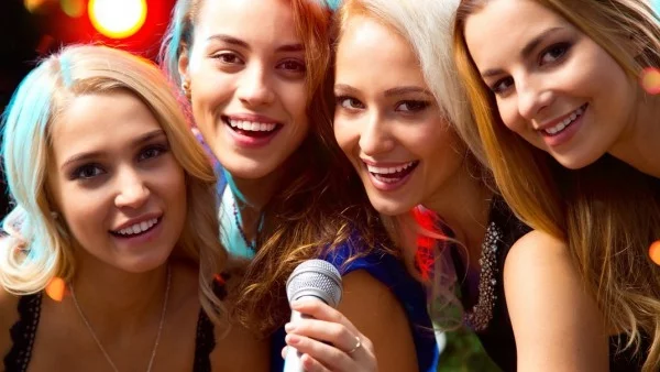 7 идеи какво да правиш на Св. Валентин, ако си сама