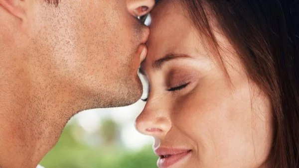 Ето колко държи на връзката ви според зодията му
