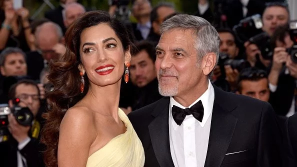 Невероятният живот на Амал Клуни - бежанка, адвокат и звездна съпруга