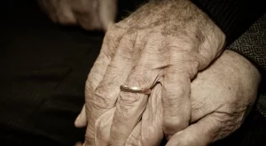 Тайната на 80-годишния брак на една двойка