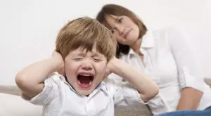 4 причини защо децата крещят и се тръшкат