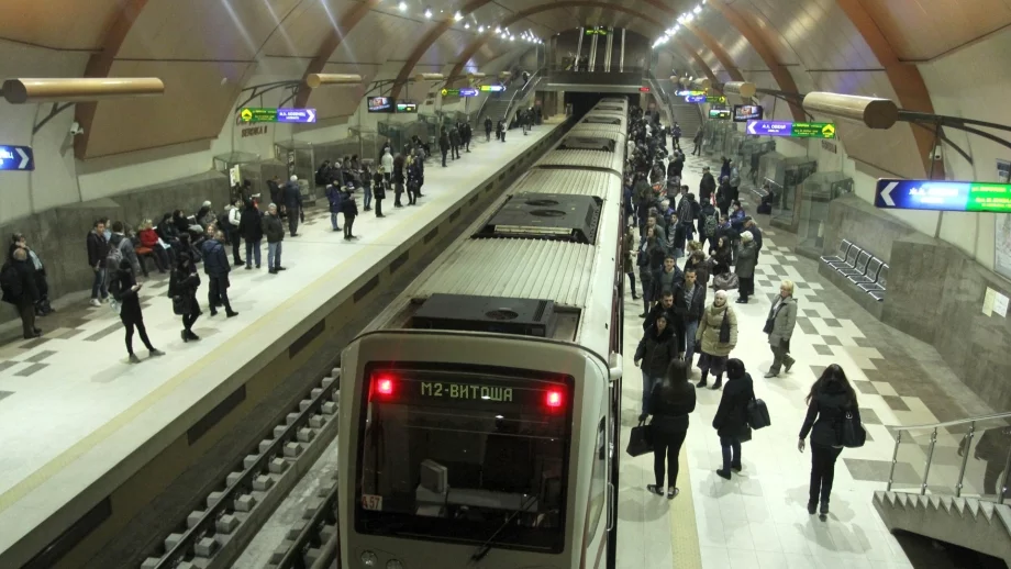 Музикално-артистични прояви в метрото по случай 20-годишнината му