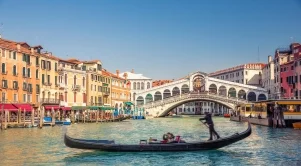 Венеция забранява откриването на нови хотели